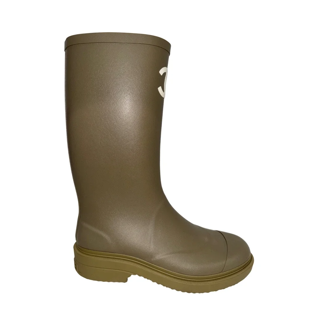 Chanel REV Dark Beige Moss Green White CC Logo High Pull On Rubber Rain Boots 41